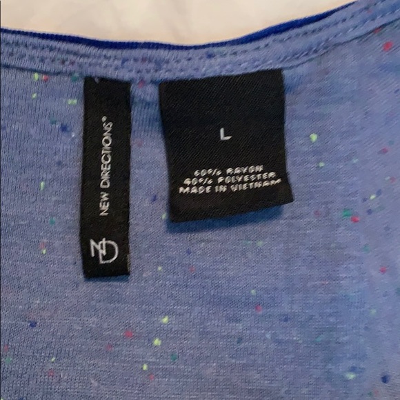 New Directions blue shirt. Size L - Picture 2 of 5